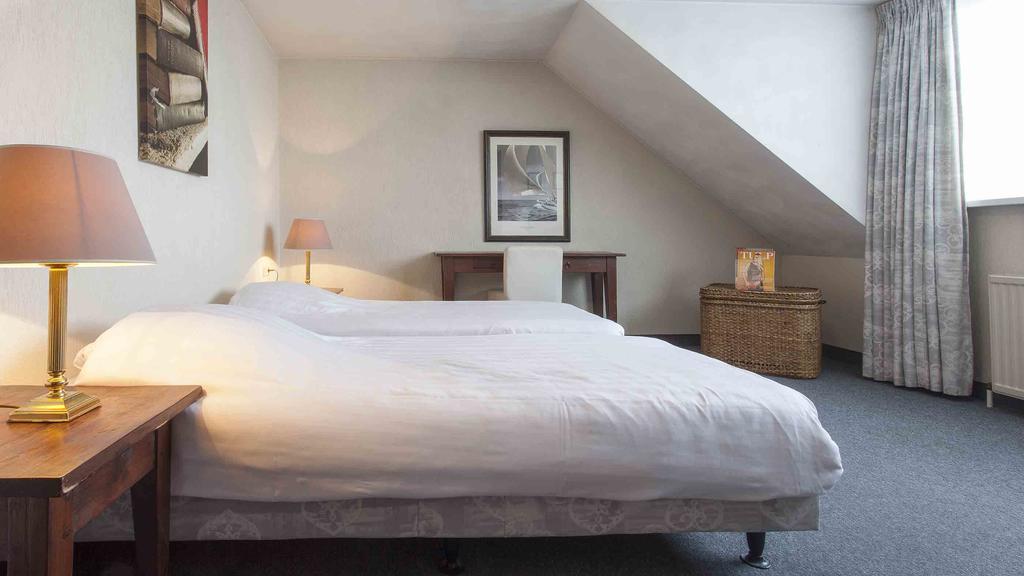 Hotel De Beurs Hoofddorp Eksteriør bilde