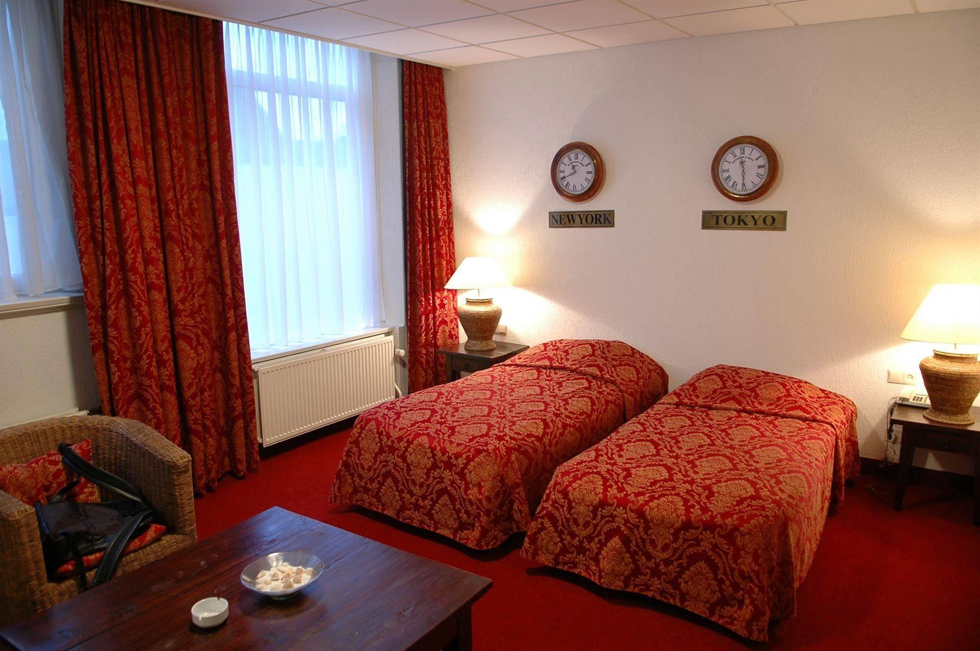 Hotel De Beurs Hoofddorp Eksteriør bilde